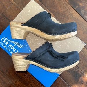 NIB. DANSKO. SIZE 36. Black